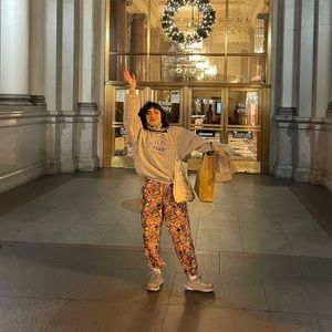 Meet your Posher, Madelaine